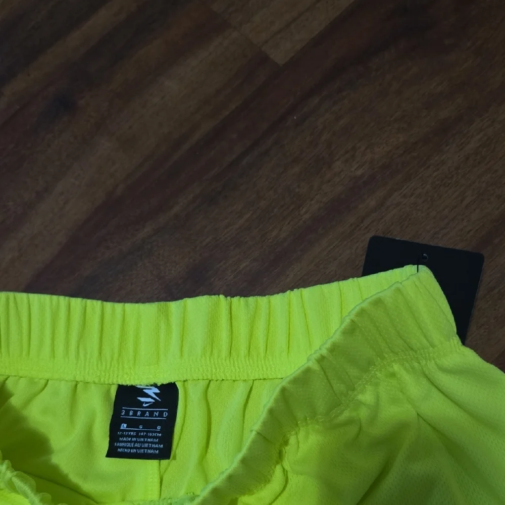 BUNDLE LOTS Variety Nike UNDER AMOUR  Athletic Shorts BOYS LARGE NEW - Picture 14 of 17